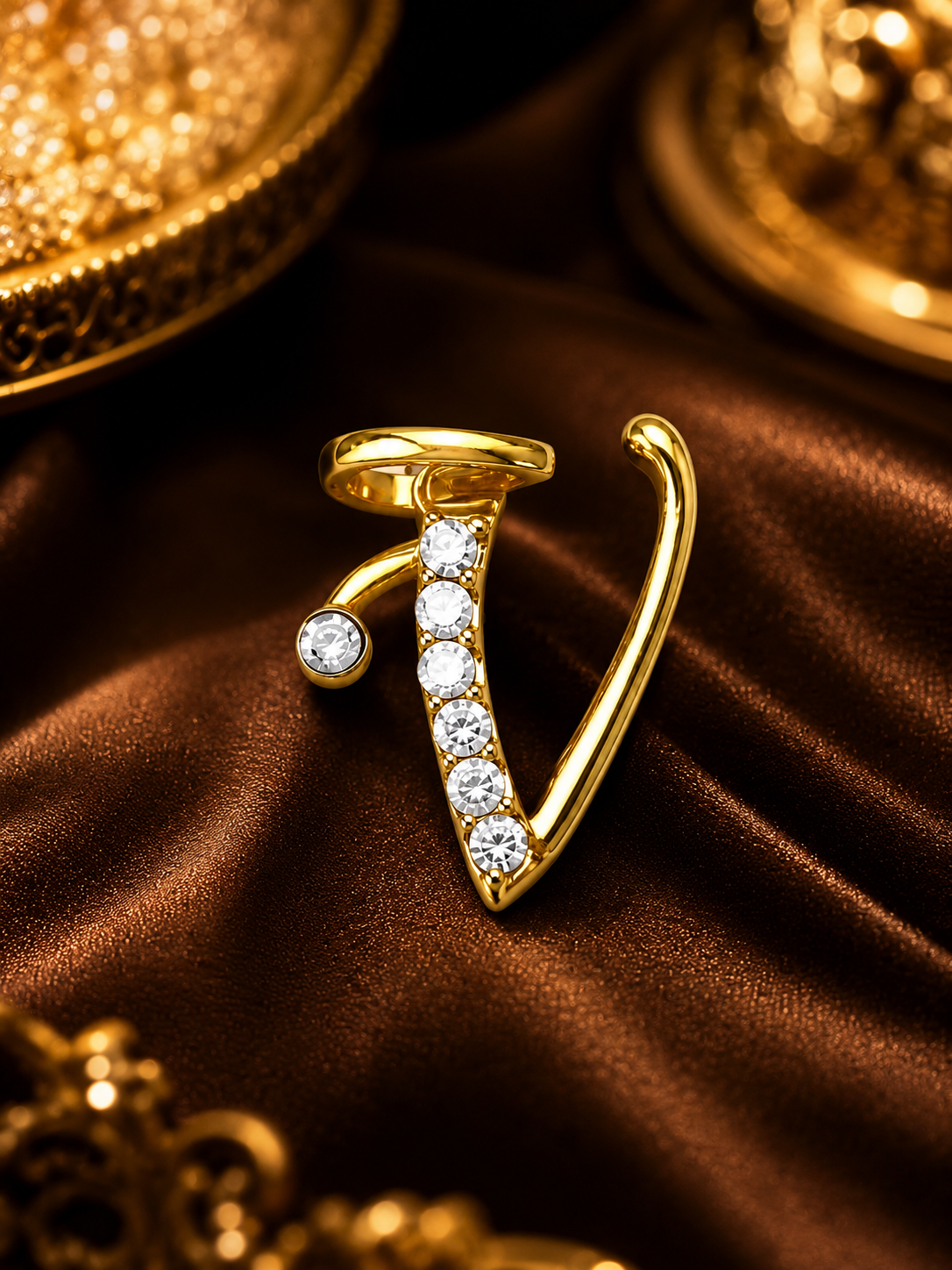 18K Gold Diamond Initial "V" Pendant
