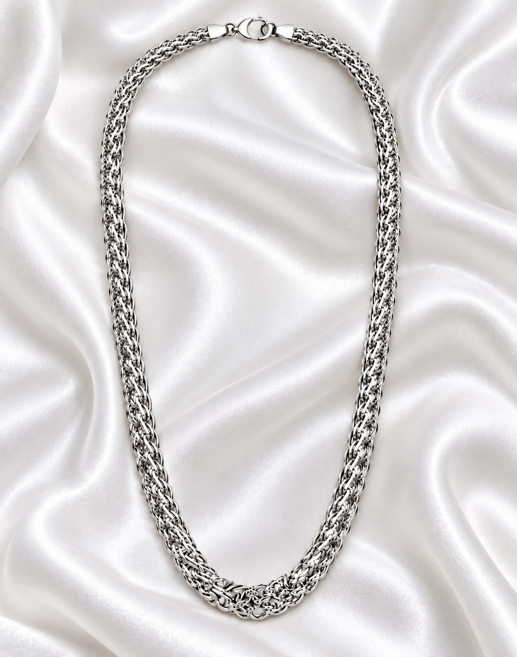 Elegant Silver Chain for Women – Classic Woven Link Necklace