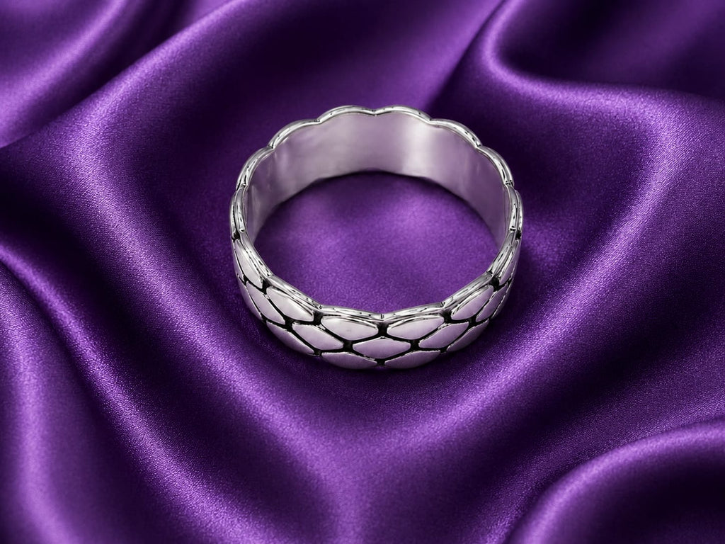 Silver Scale Pattern Adjustable Band Ring