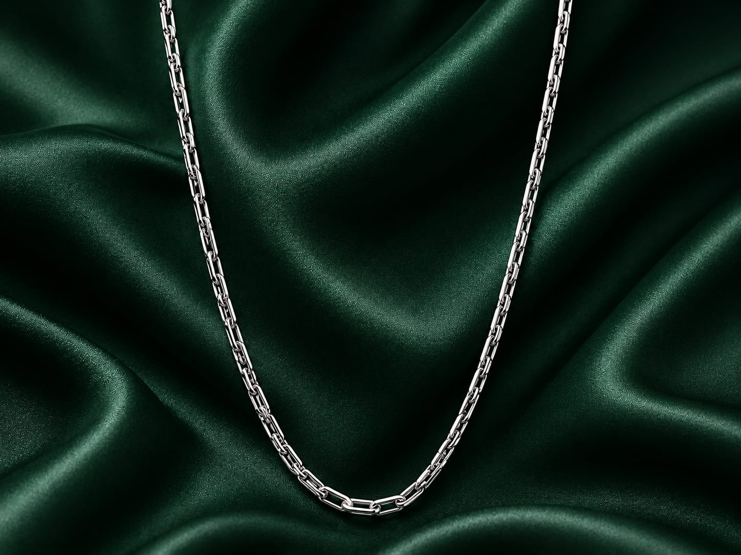 Silver Paperclip Chain Necklace – Minimalist Unisex Link Chain